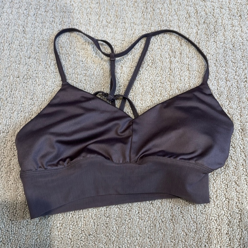 ALO YOGA lavish bra size small